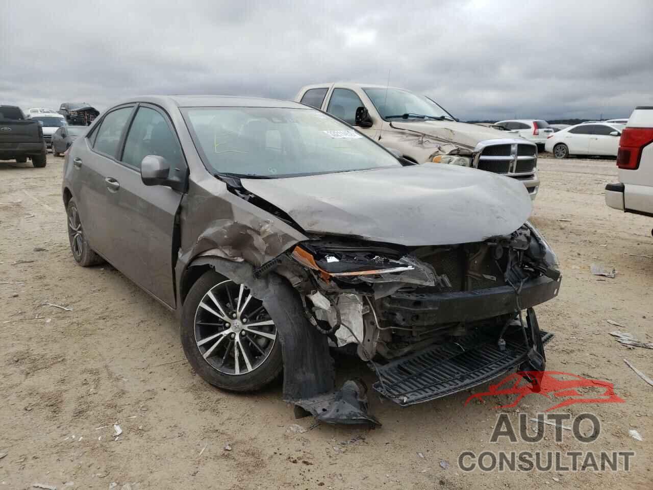 TOYOTA COROLLA 2018 - 5YFBURHE4JP757556