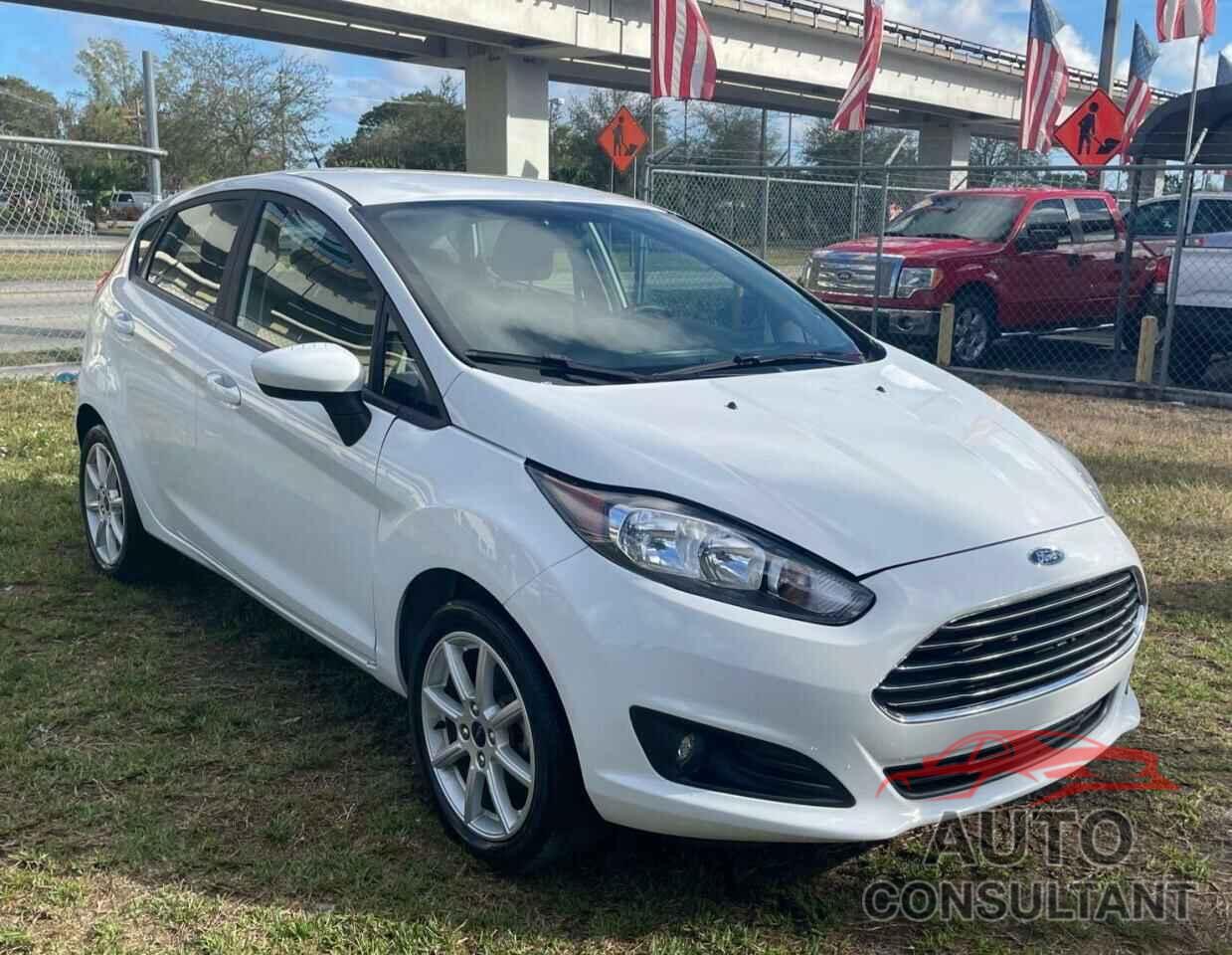 FORD FIESTA 2019 - 3FADP4EJ1KM150761