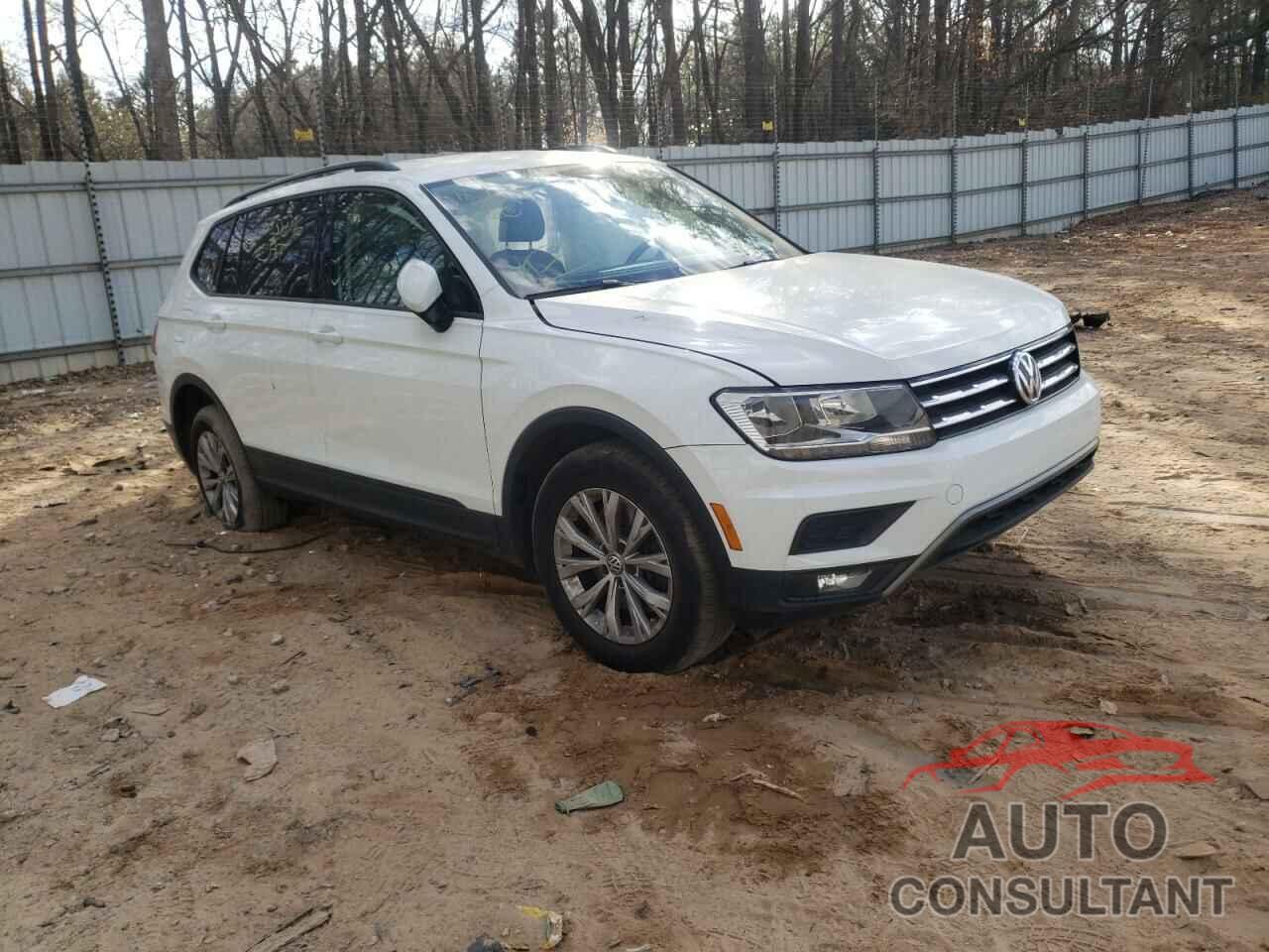 VOLKSWAGEN TIGUAN 2018 - 3VV1B7AX3JM011318