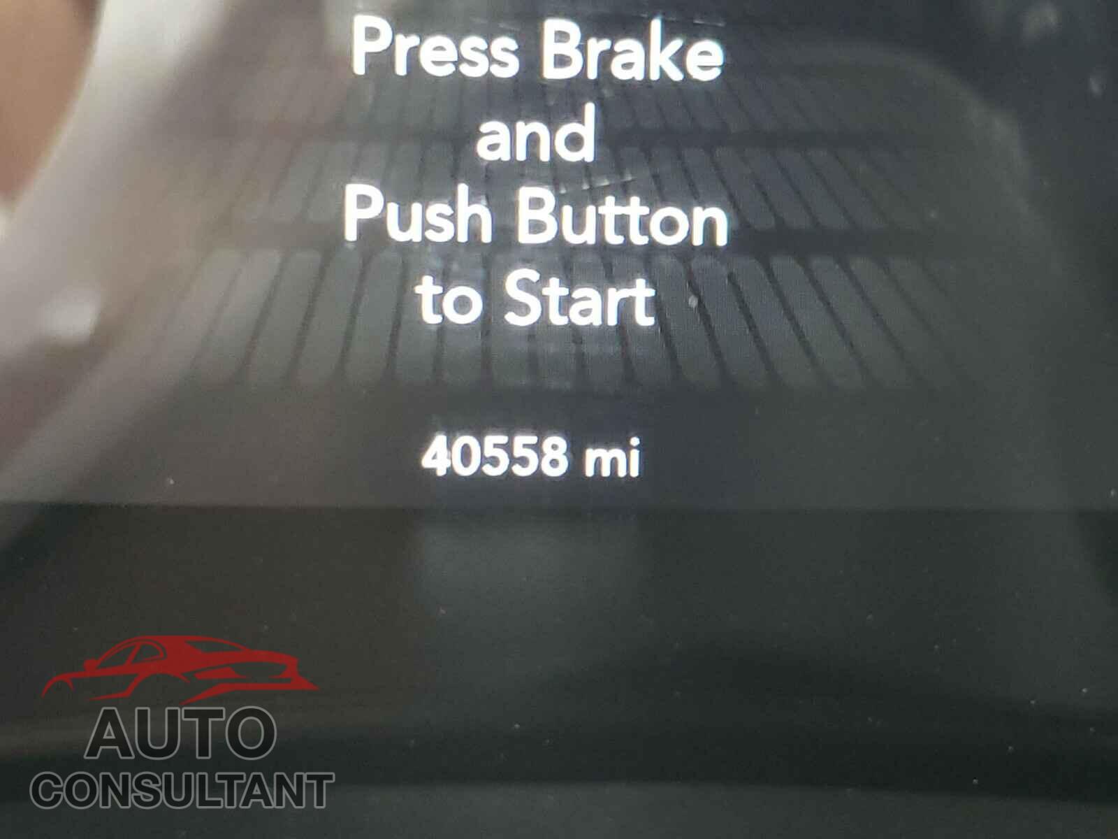 DODGE CHALLENGER 2018 - 2C3CDZAG3JH270150