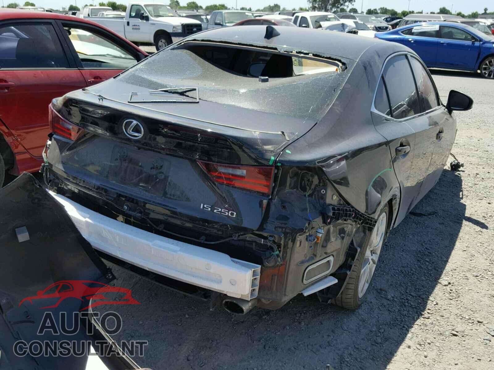 LEXUS IS250 2015 - JTHBF1D25F5080365