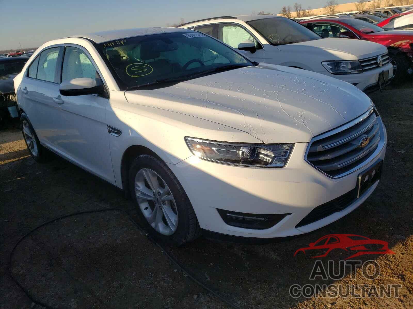 FORD TAURUS 2018 - 1FAHP2E87JG113158