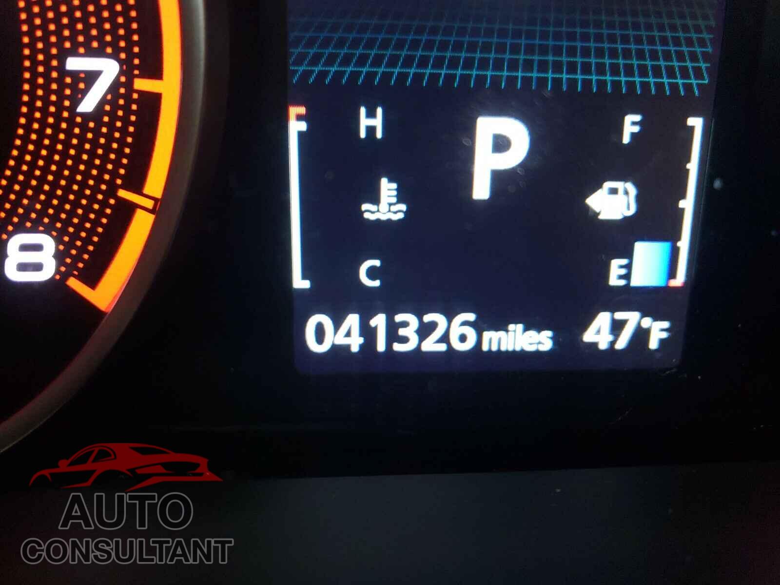 MITSUBISHI ECLIPSE 2019 - JA4AT3AA3KZ045883