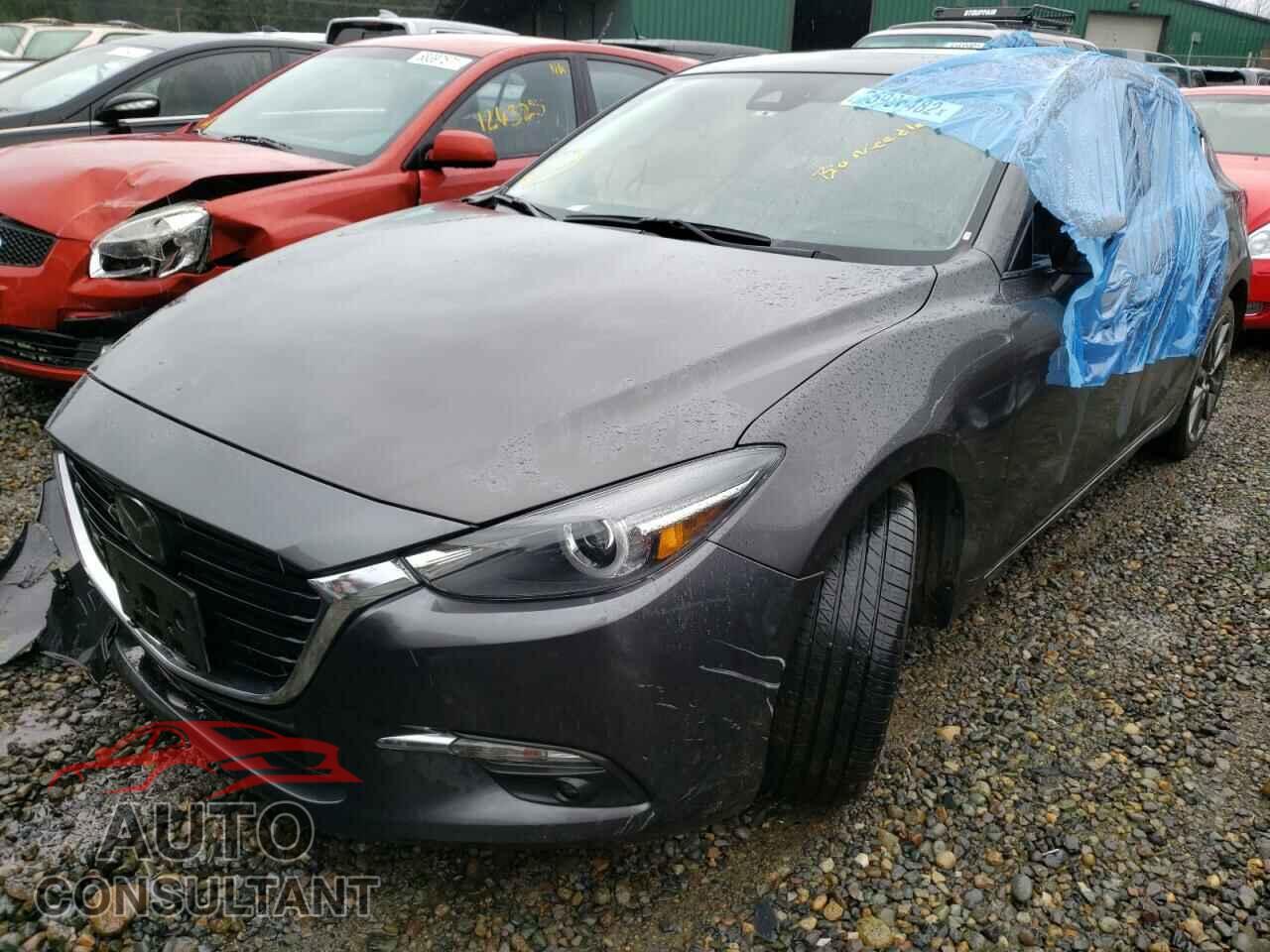 MAZDA 3 2018 - 3MZBN1M37JM176253