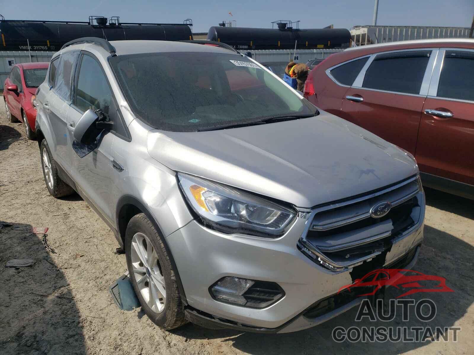 FORD ESCAPE 2017 - 1FMCU0G94HUA03425