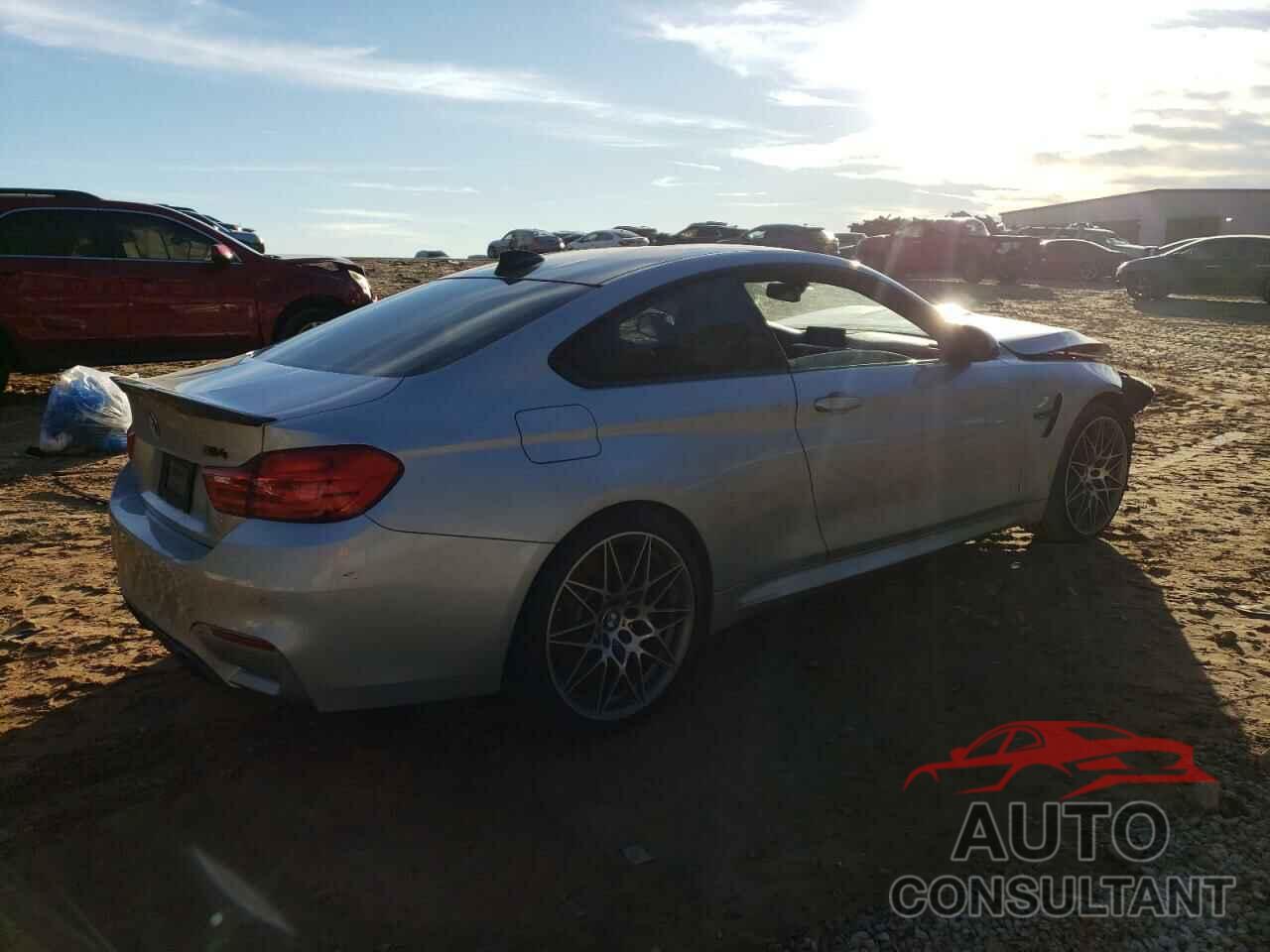 BMW M4 2017 - WBS3R9C54HK709778