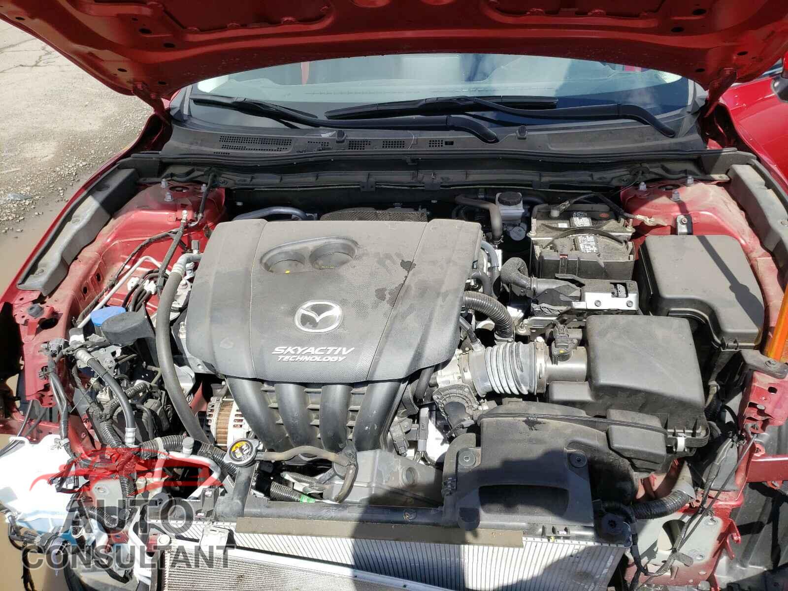 MAZDA 3 2018 - 3MZBN1L31JM221754