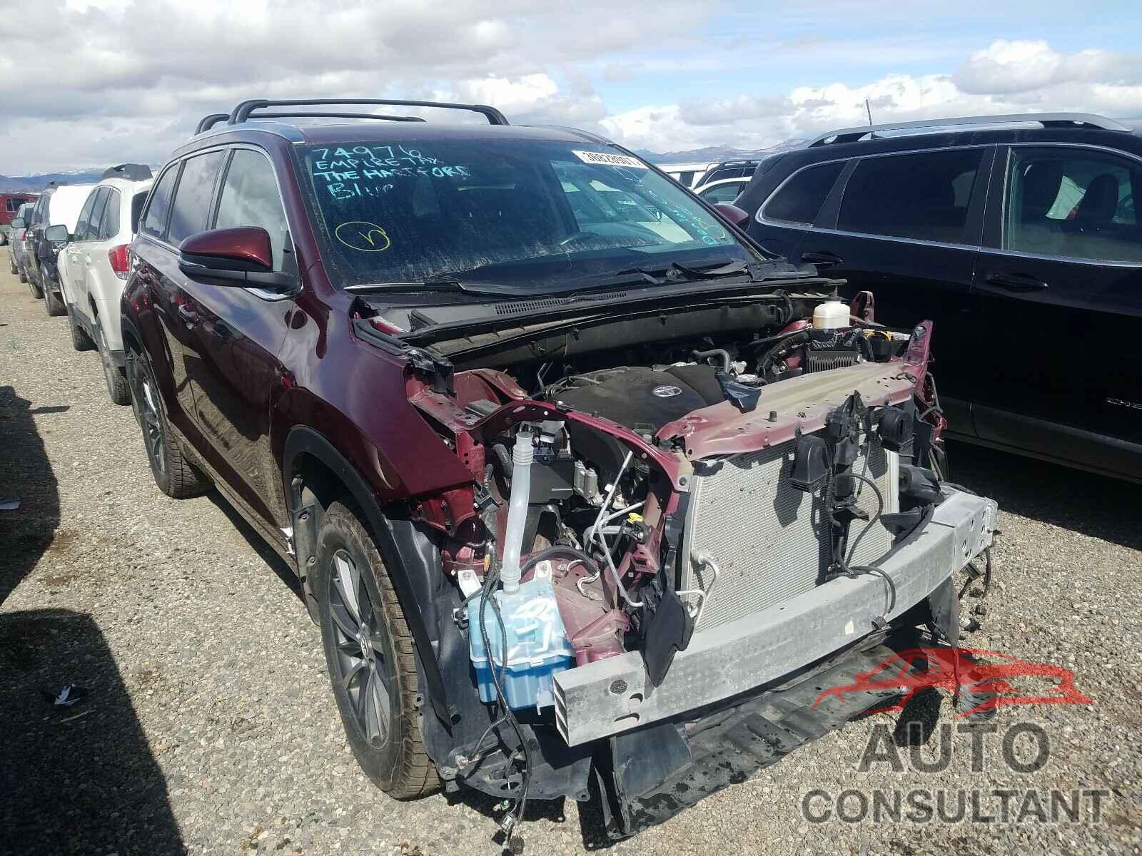 TOYOTA HIGHLANDER 2018 - 5TDJZRFH4JS855181