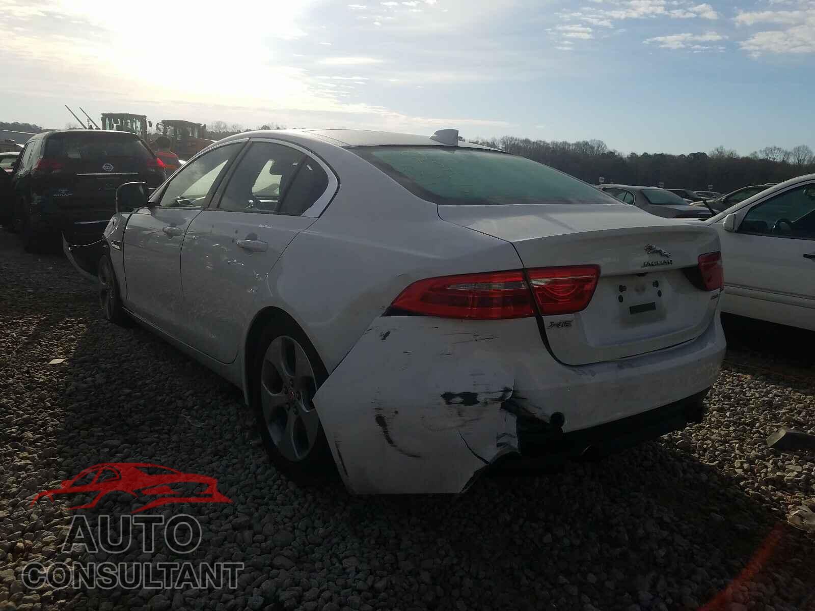 JAGUAR XE 2017 - SAJAR4BG9HA978287