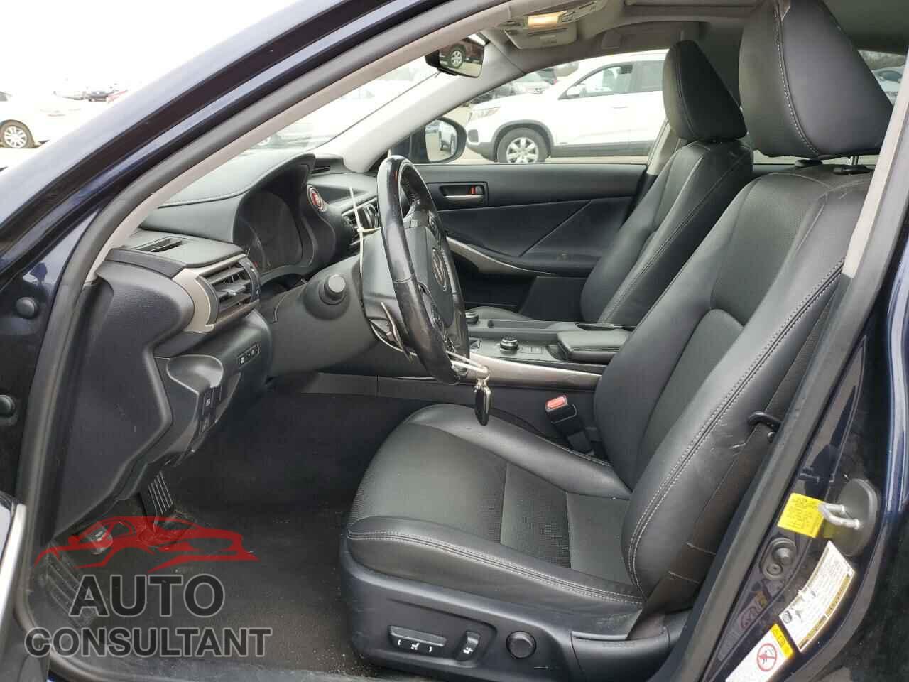 LEXUS IS 2017 - JTHBA1D26H5050907