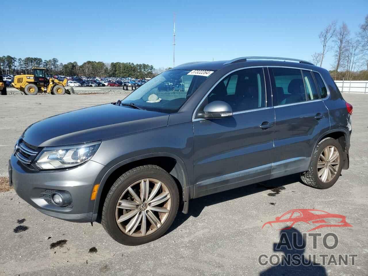 VOLKSWAGEN TIGUAN 2016 - WVGBV7AX3GW607169