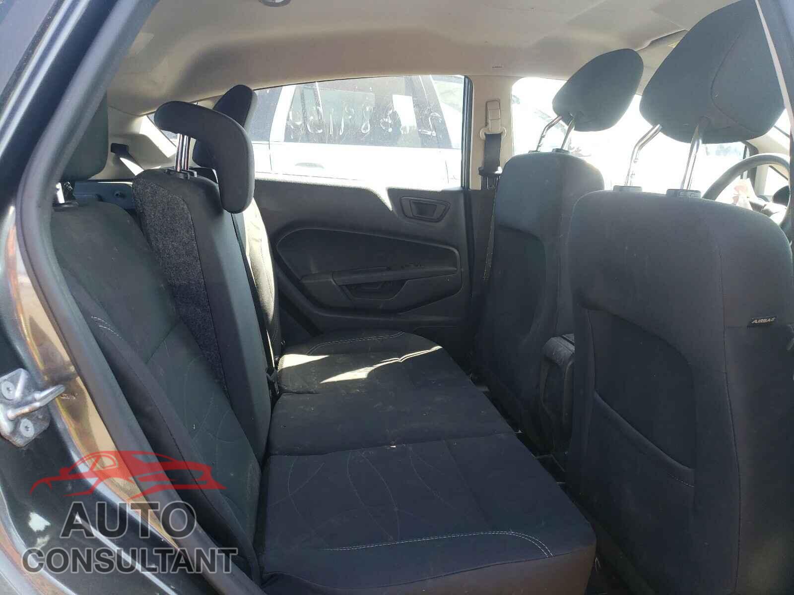 FORD FIESTA 2018 - 3FADP4EJ3JM129991