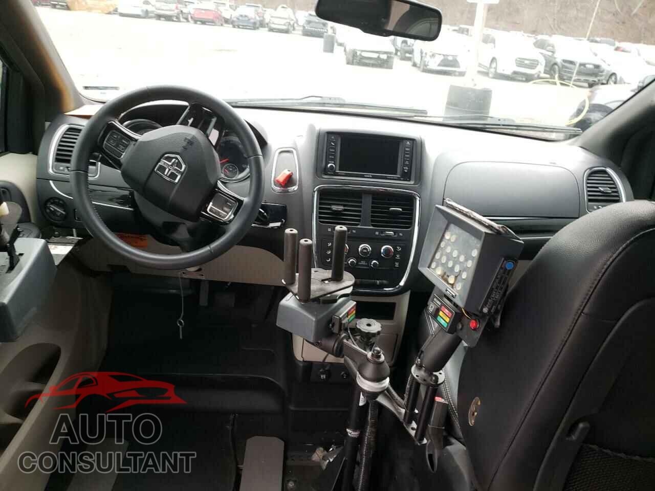 DODGE CARAVAN 2017 - 2C4RDGCG5HR738116