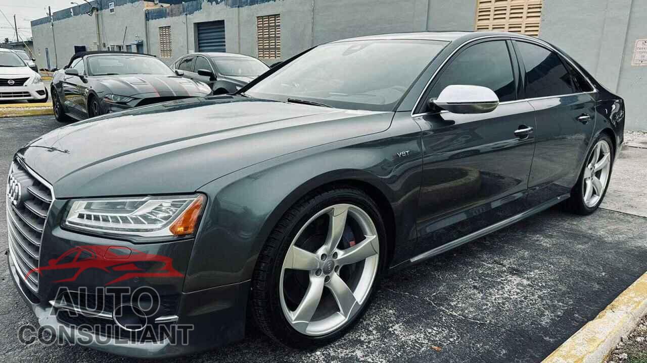 AUDI S8 2015 - WAUK2AFD8FN017446