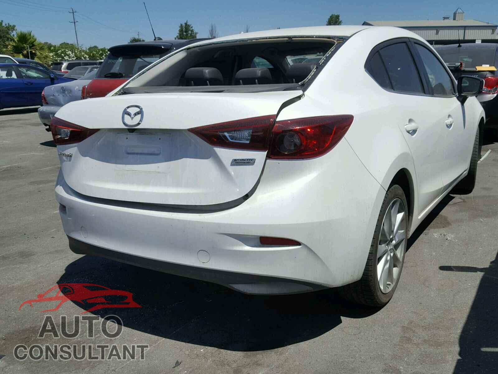 MAZDA 3 2017 - 3MZBN1V72HM126680
