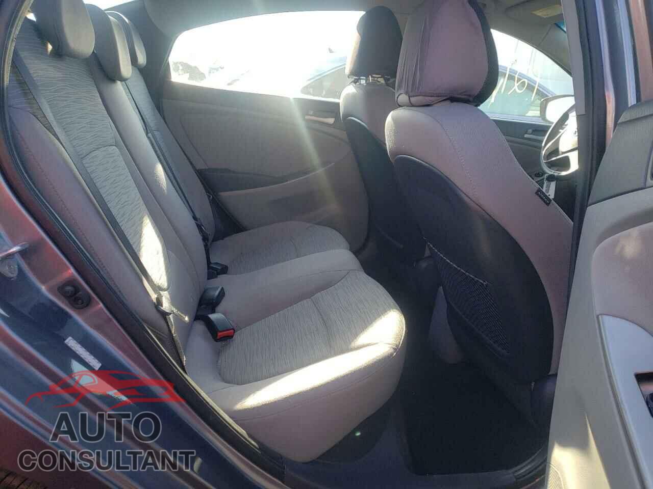 HYUNDAI ACCENT 2017 - KMHCT4AE0HU193854