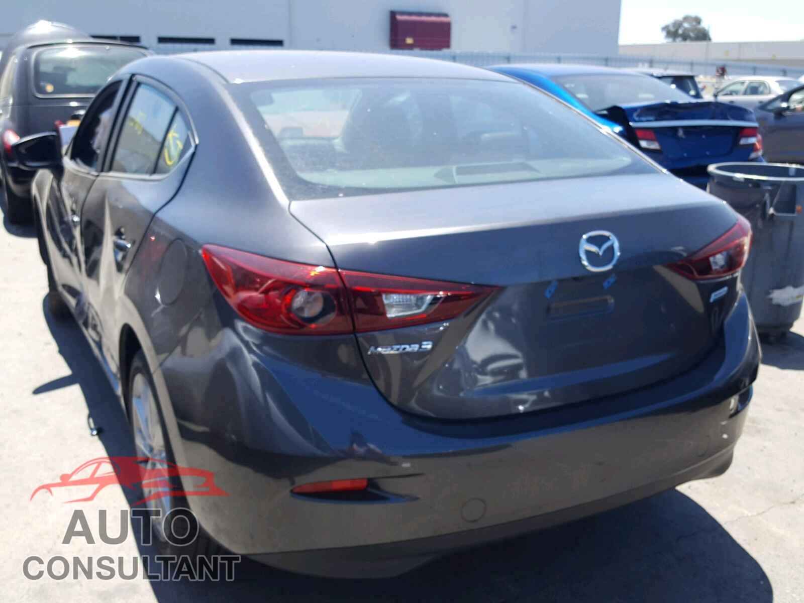MAZDA 3 2017 - 3MZBN1V78HM125629