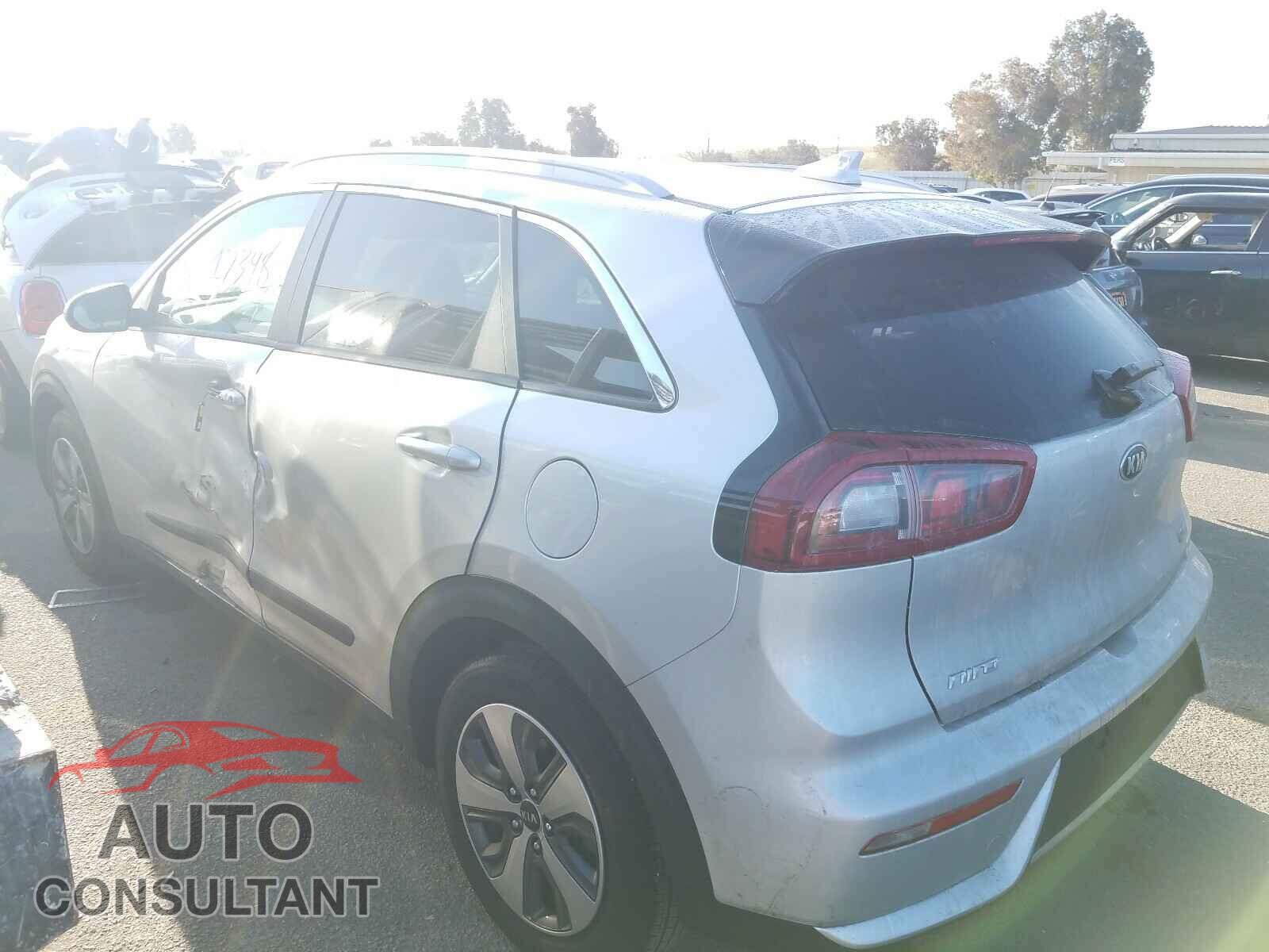 KIA NIRO 2019 - KNDCB3LC7K5345885