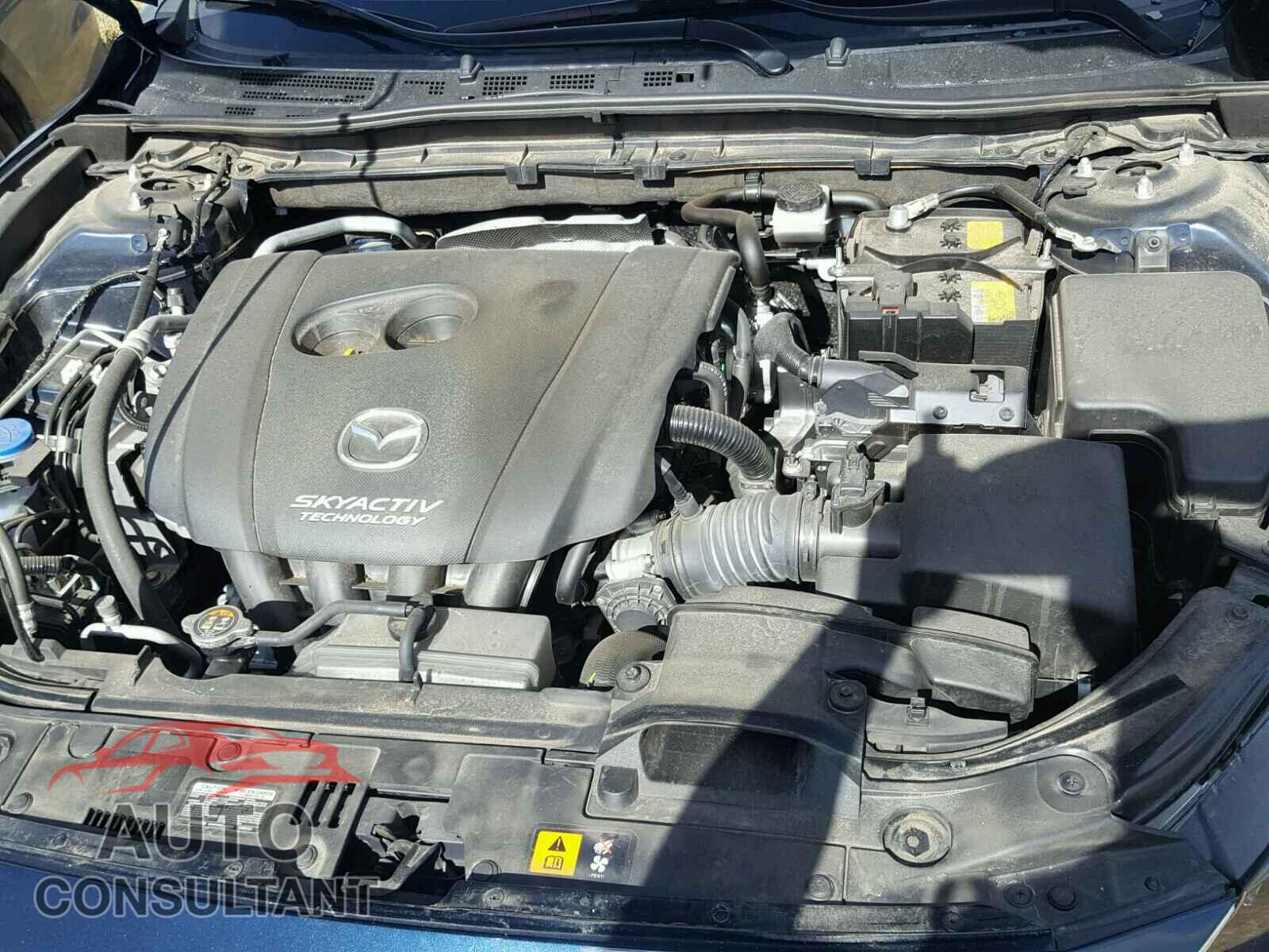 MAZDA 3 2015 - JM1BM1M77F1242121