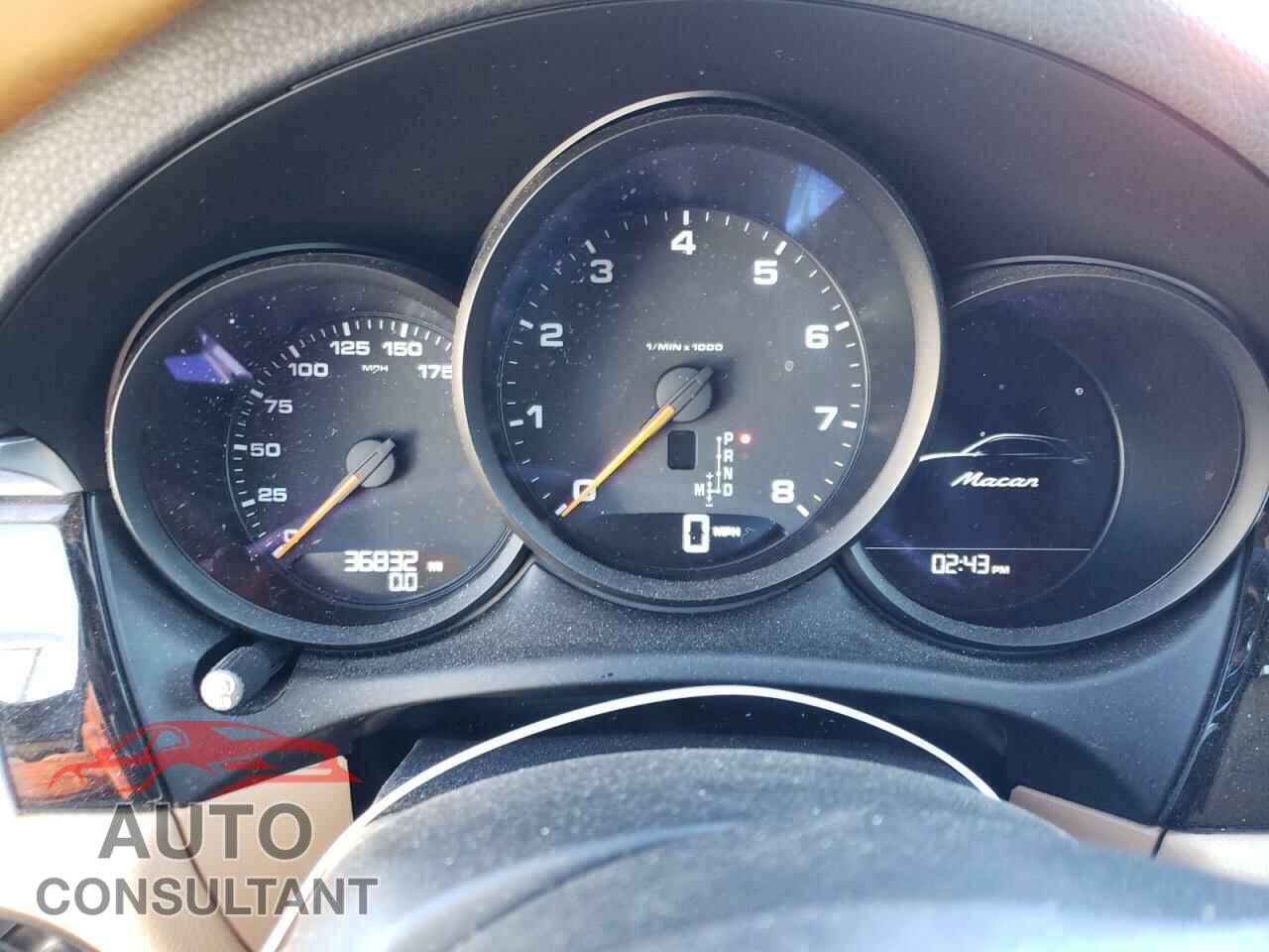 PORSCHE MACAN 2018 - WP1AA2A50JLB19365