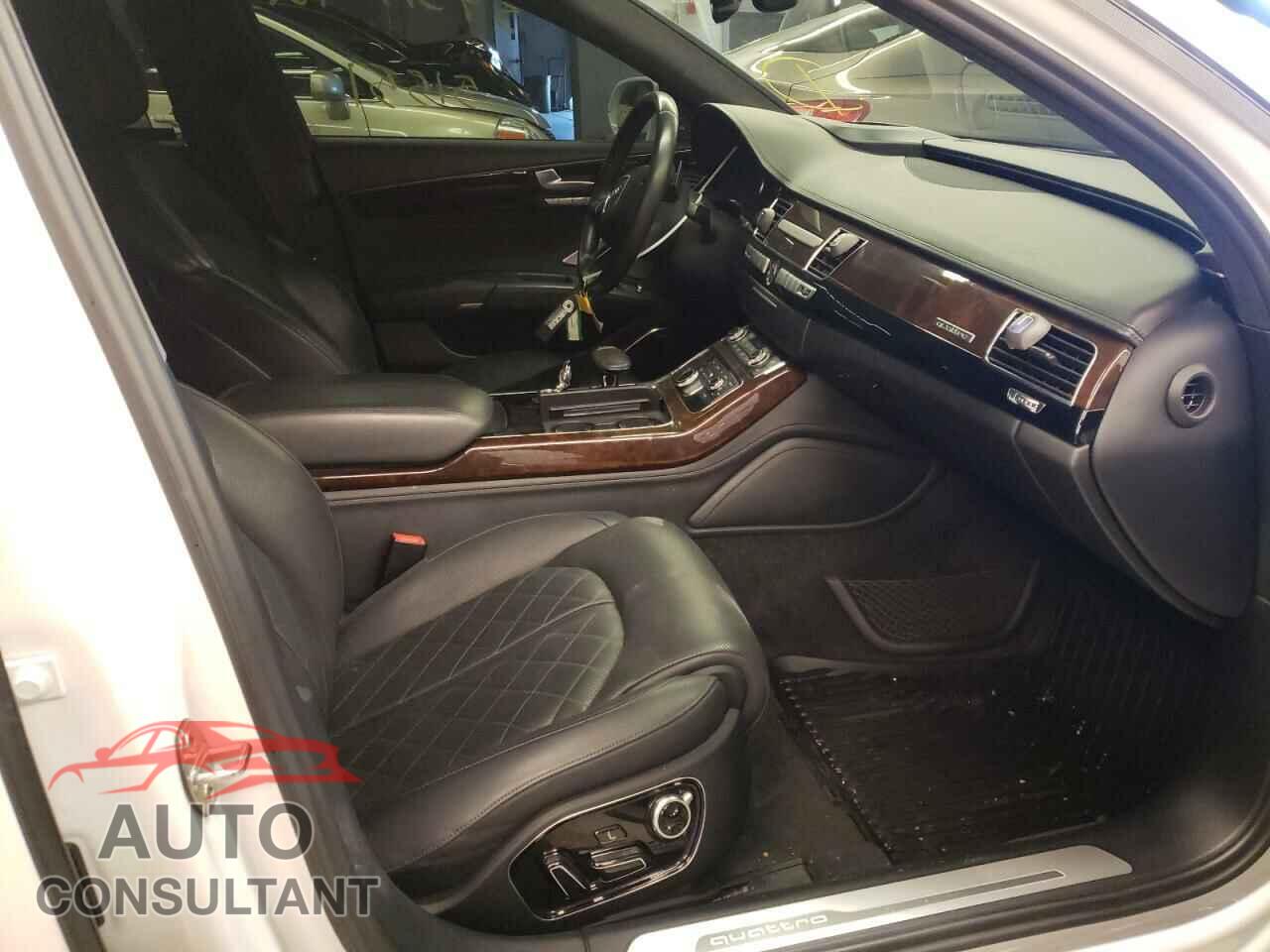 AUDI A8 2016 - WAU43AFDXGN010909
