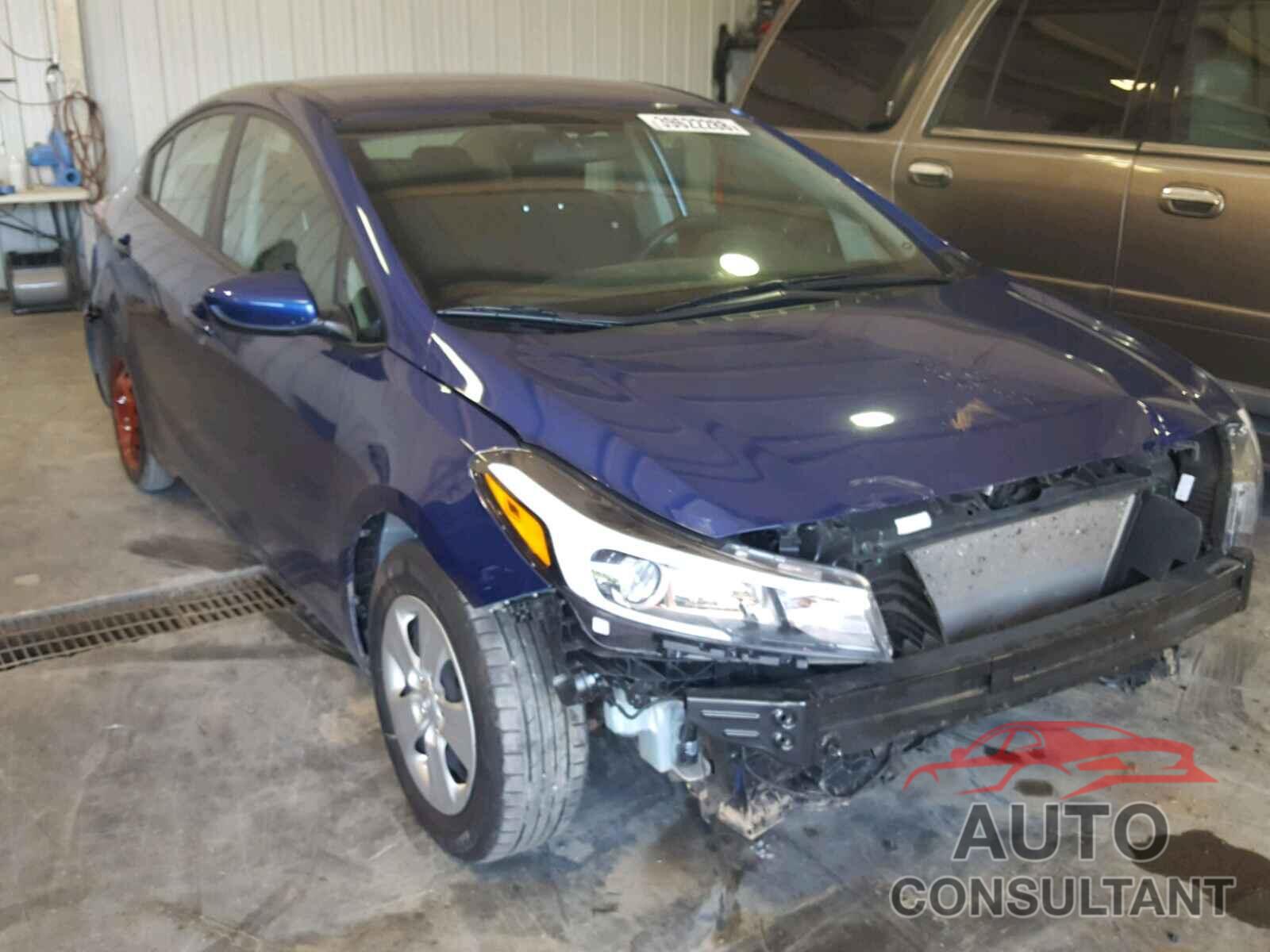 KIA FORTE 2017 - 3KPFK4A76HE016178