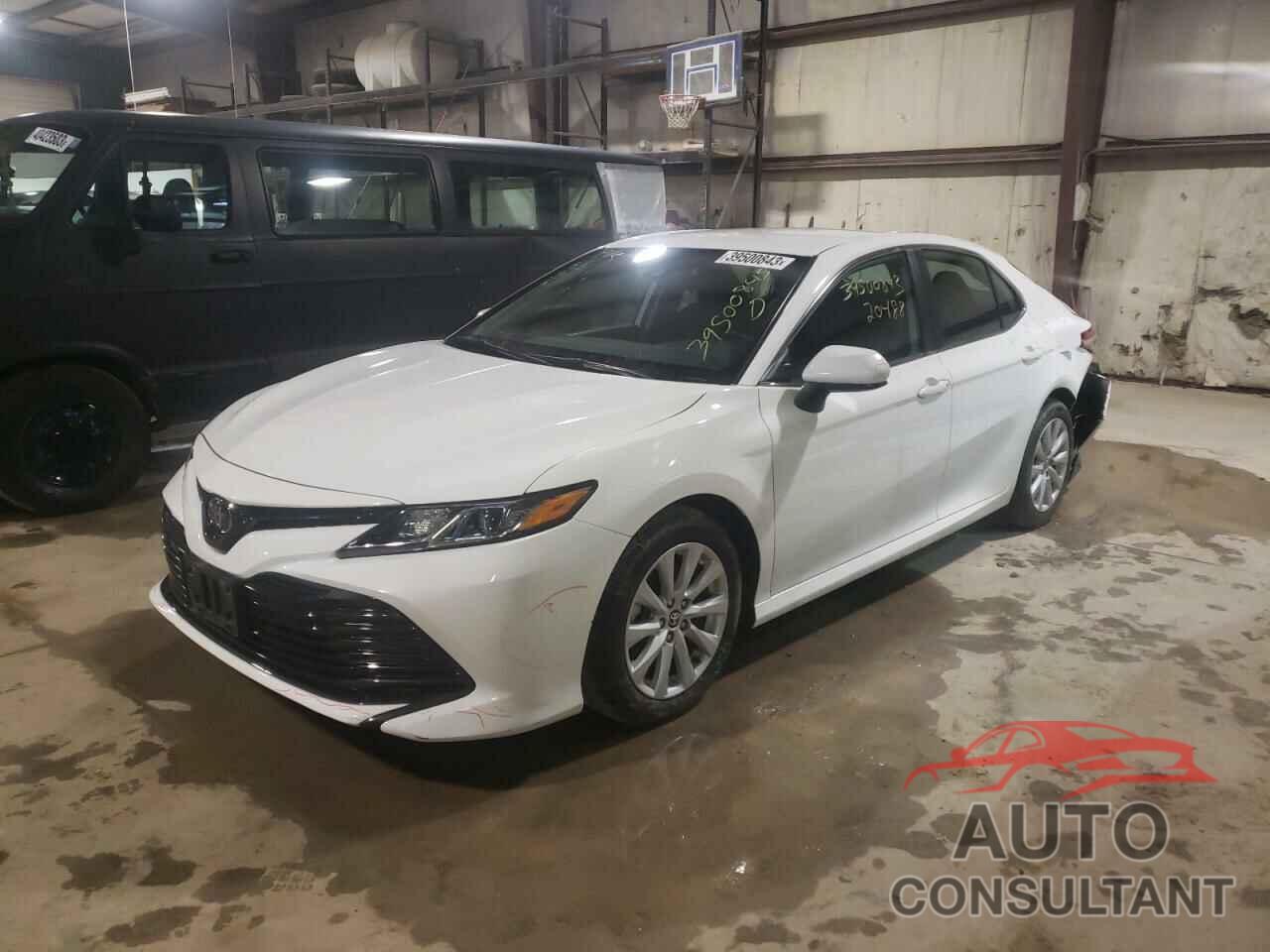 TOYOTA CAMRY 2020 - 4T1C11AK6LU977040