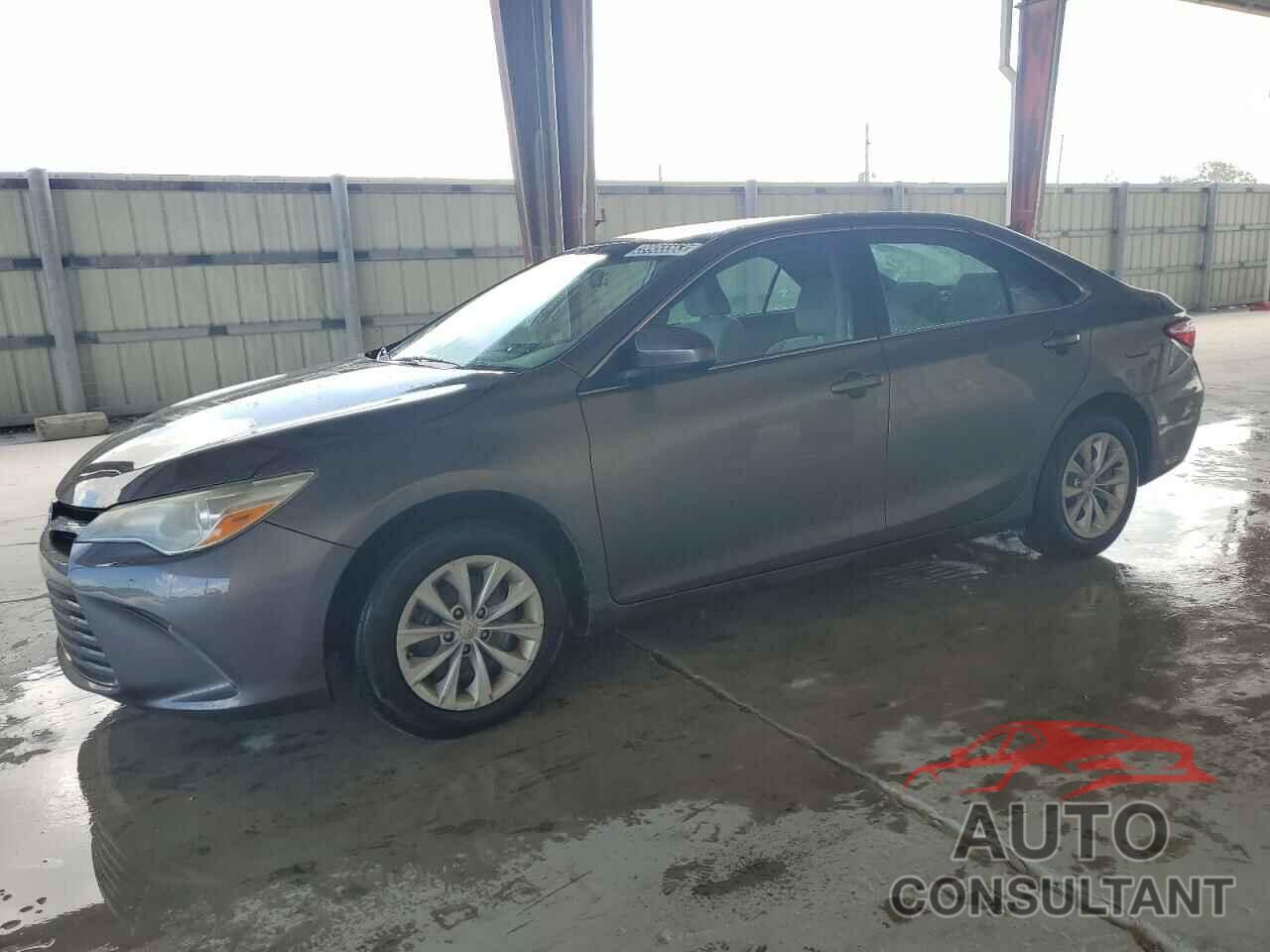TOYOTA CAMRY 2016 - 4T4BF1FK5GR570117