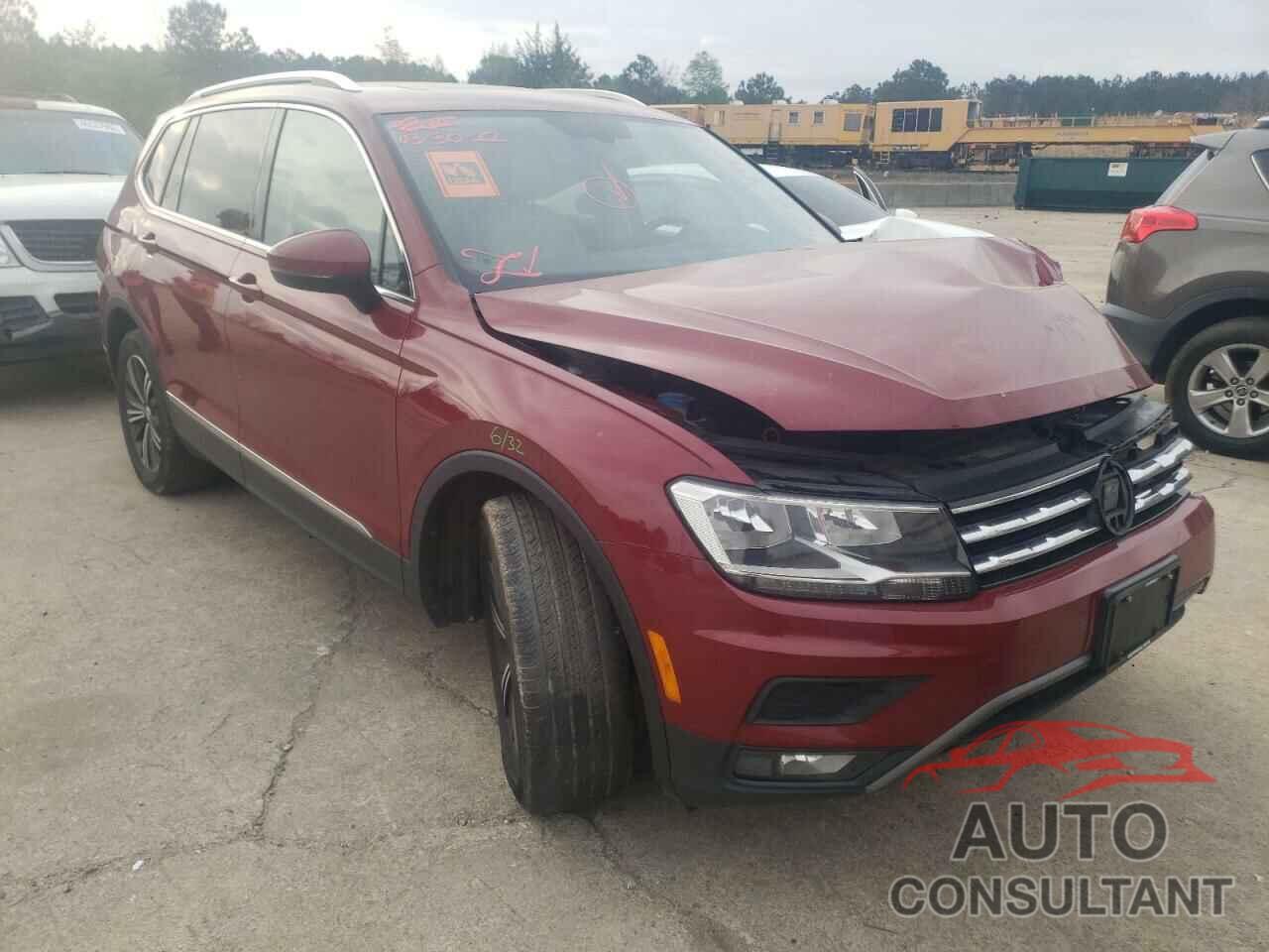 VOLKSWAGEN TIGUAN 2018 - 3VV2B7AX7JM009379