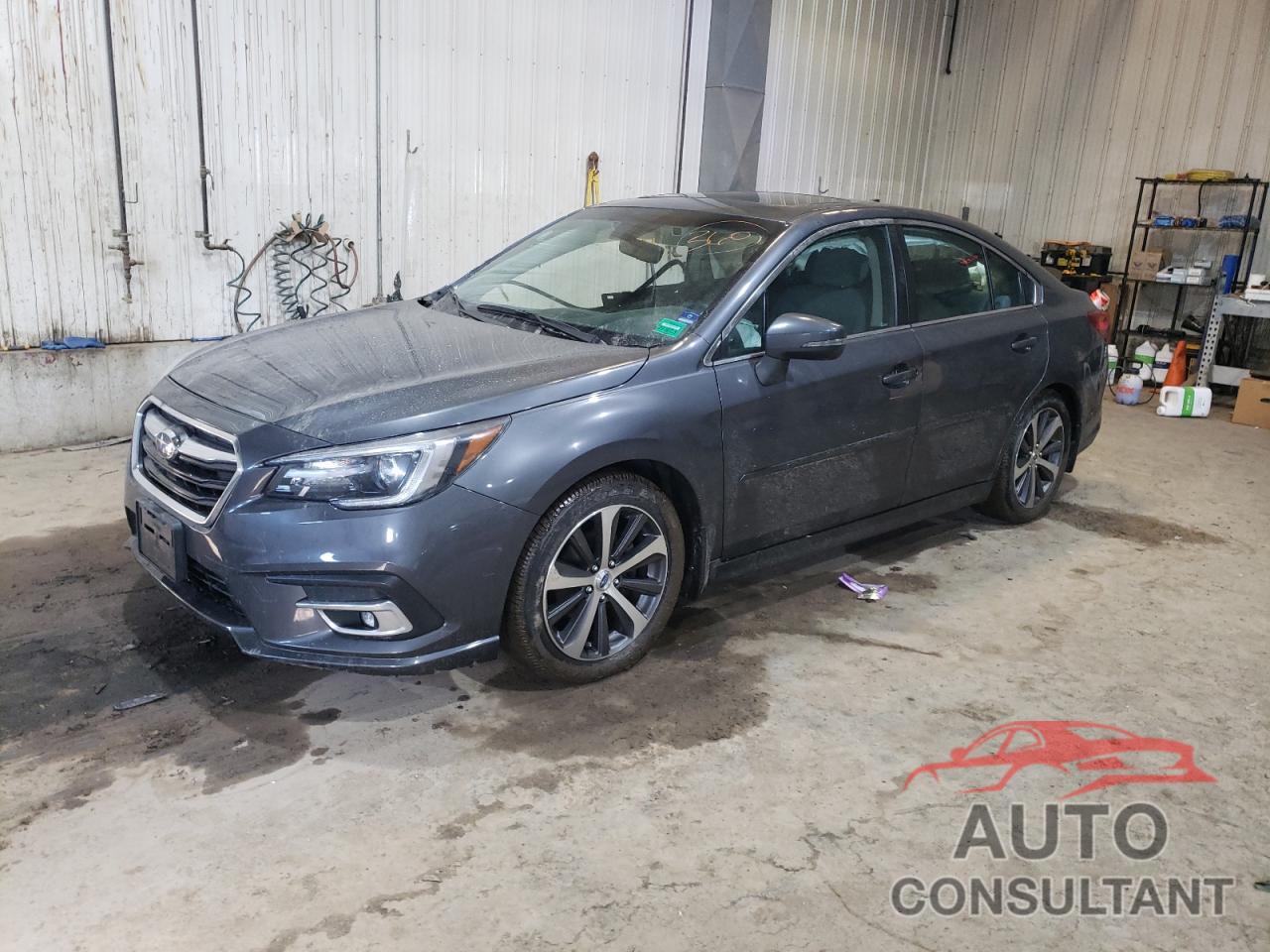 SUBARU LEGACY 2018 - 4S3BNAN67J3028343