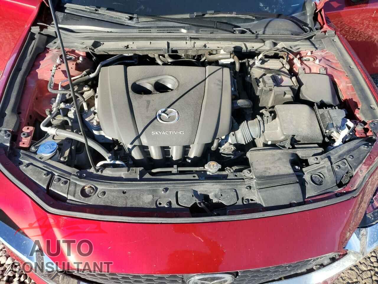 MAZDA 3 2021 - JM1BPABL0M1330996