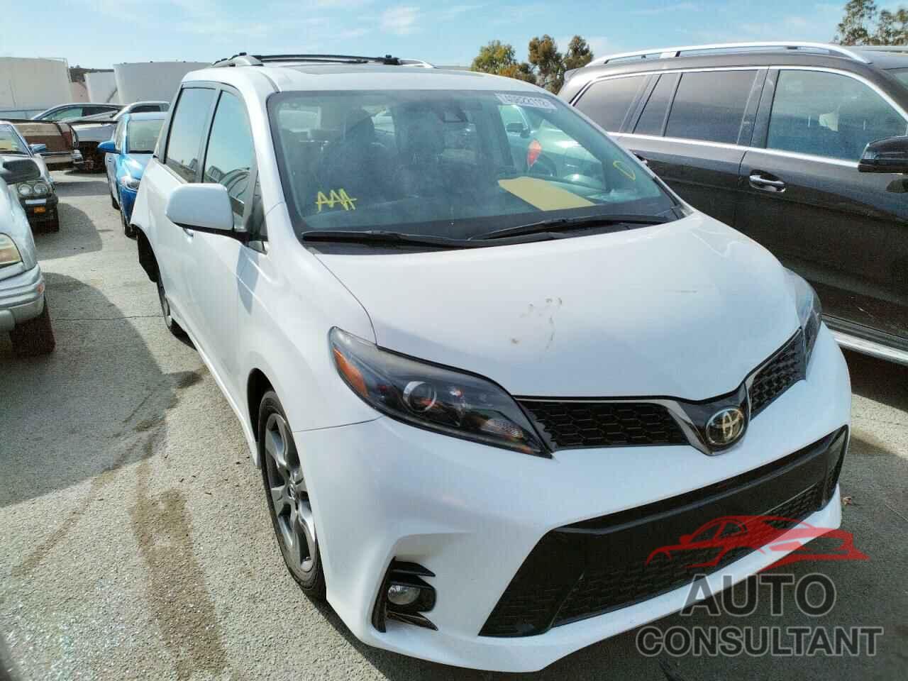 TOYOTA SIENNA 2018 - 5TDXZ3DC6JS924399