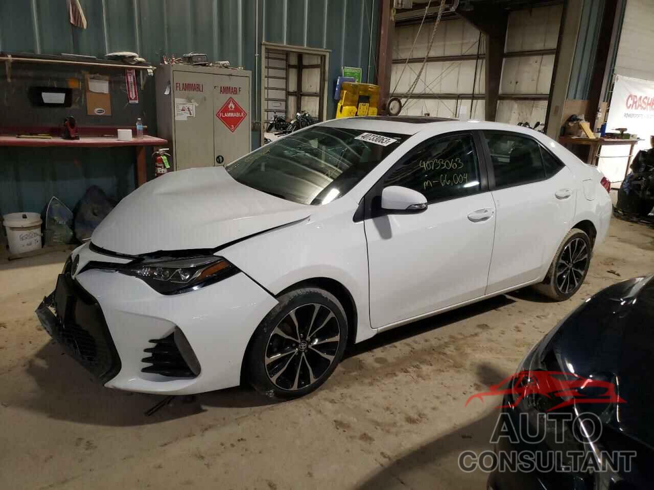 TOYOTA COROLLA 2018 - 5YFBURHE3JP816306