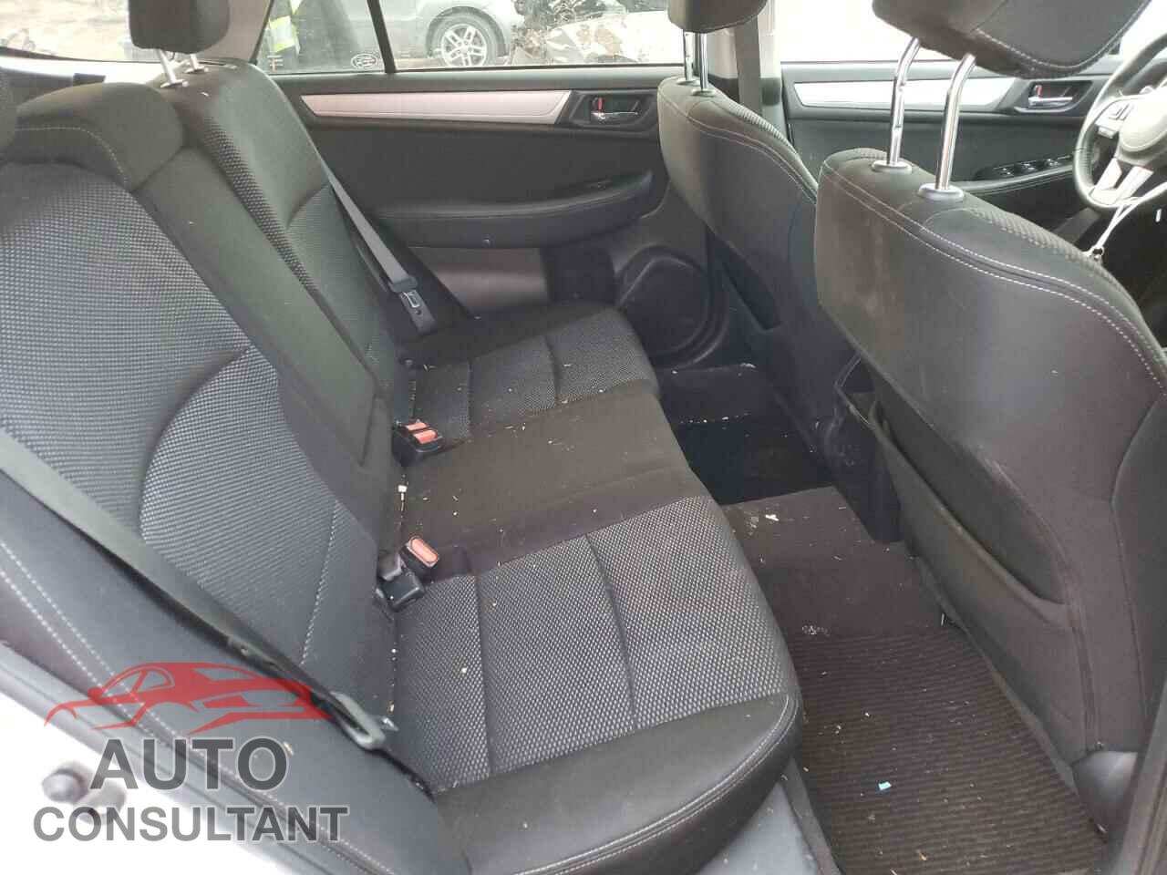 SUBARU OUTBACK 2017 - 4S4BSAFC8H3379300