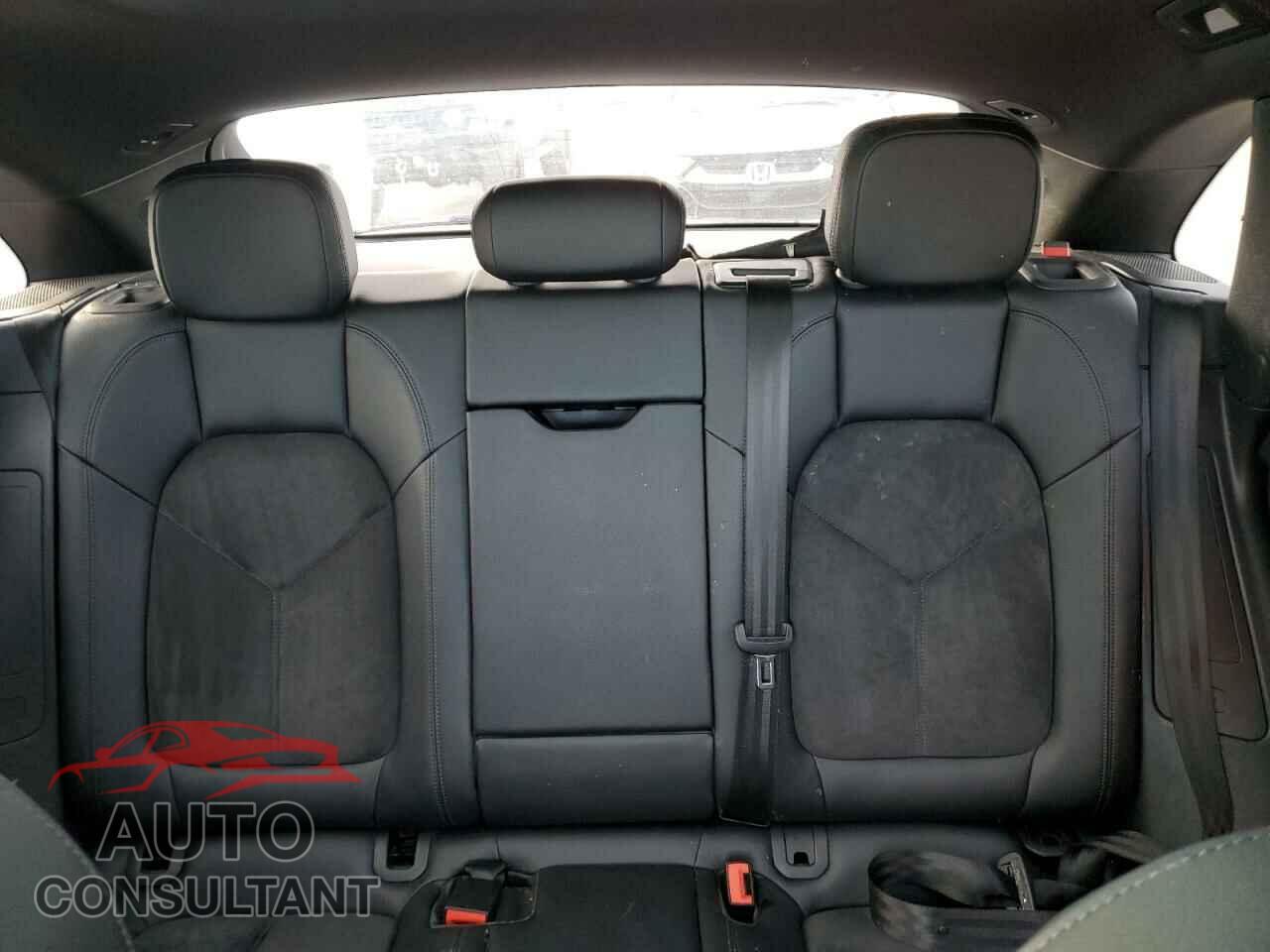 PORSCHE MACAN 2017 - WP1AA2A53HLB04224