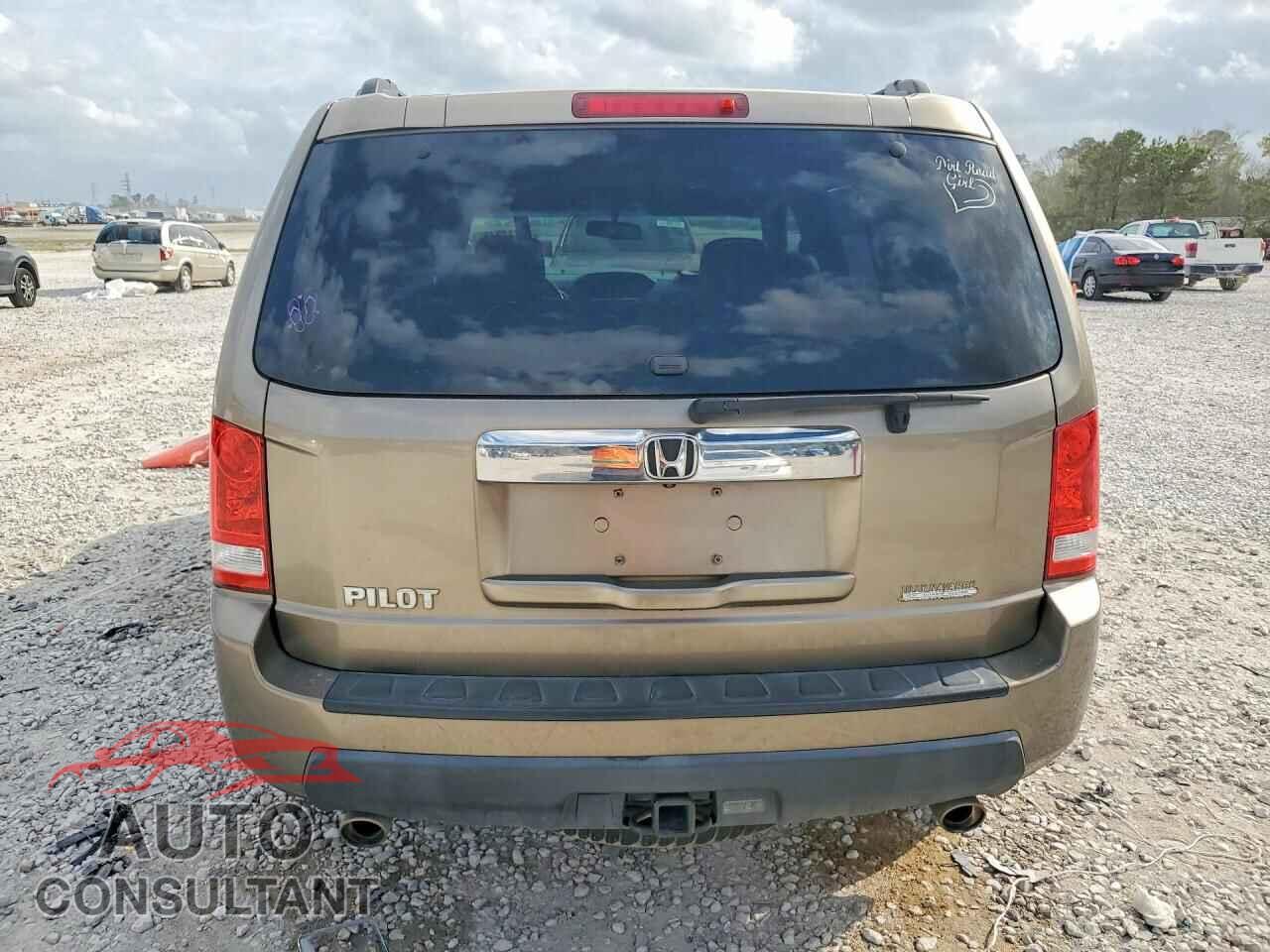 HONDA PILOT 2011 - 5FNYF3H70BB029975