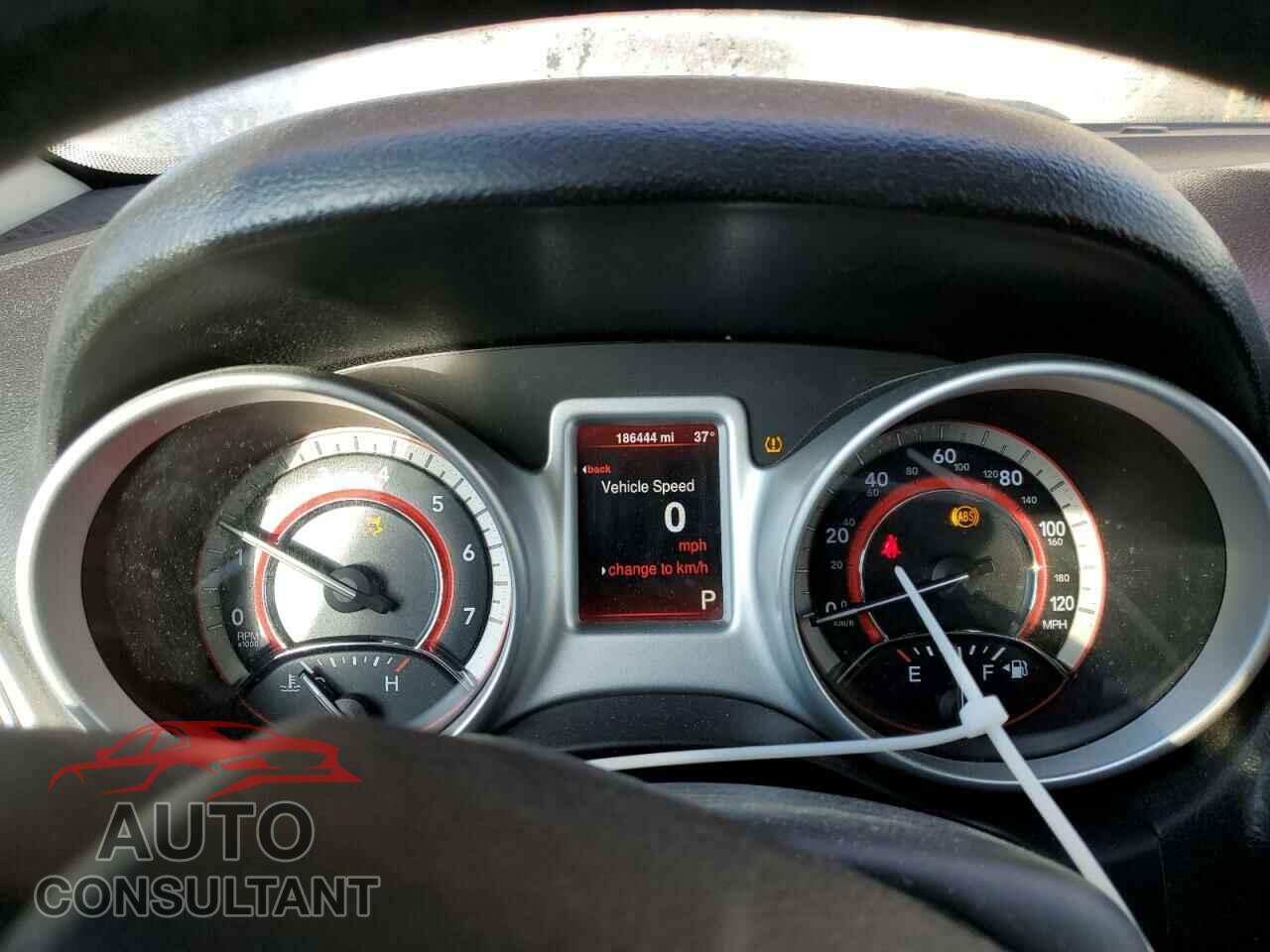 DODGE JOURNEY 2015 - 3C4PDCABXFT692462