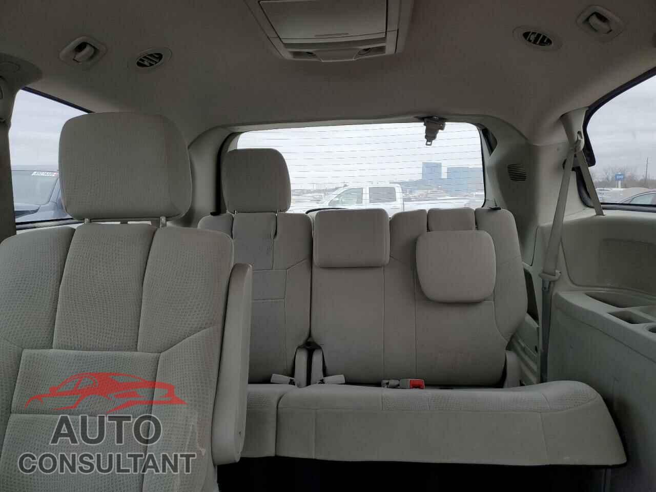 DODGE CARAVAN 2013 - 2C4RDGDG4DR640879