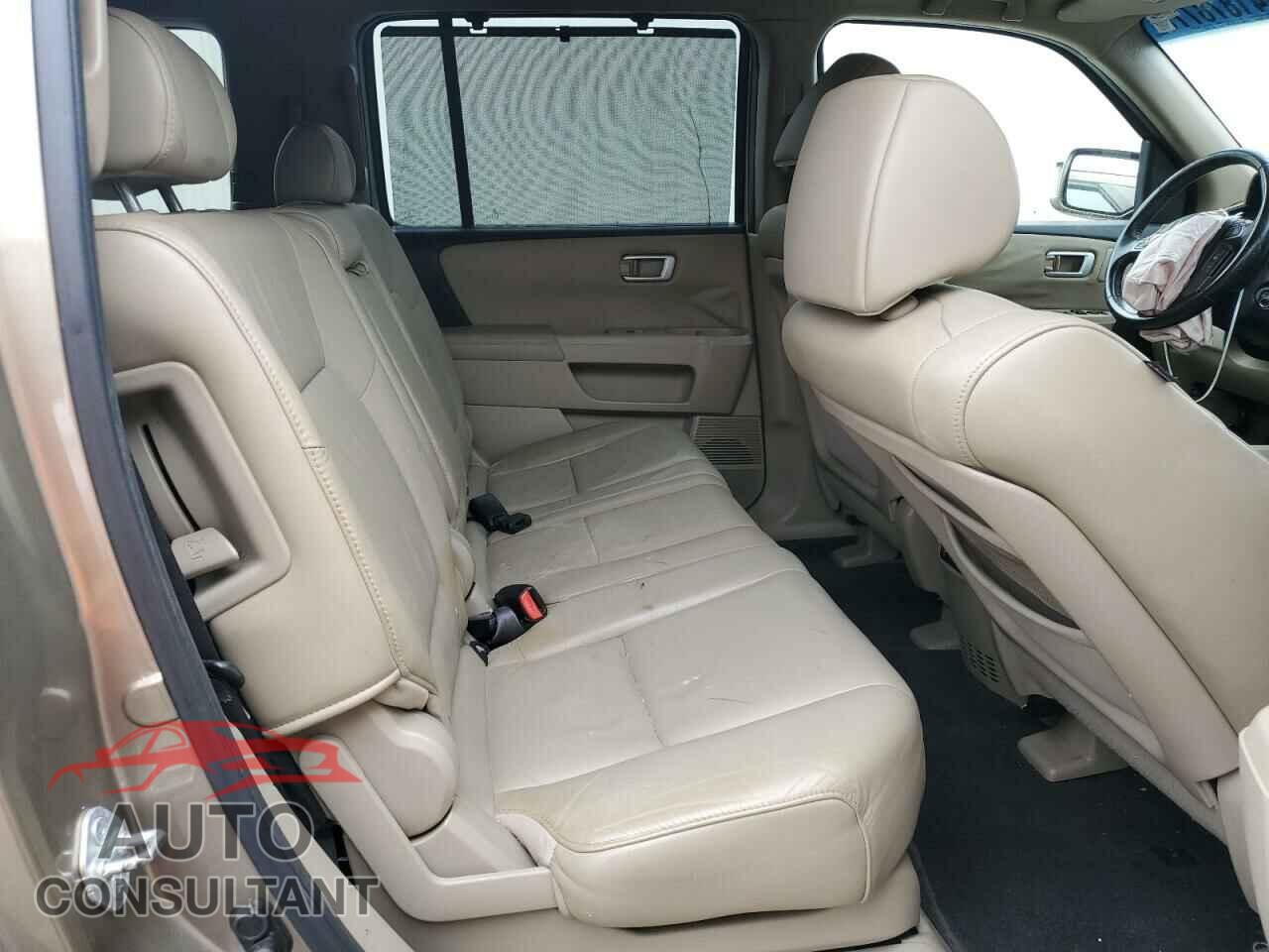 HONDA PILOT 2011 - 5FNYF3H91BB011003