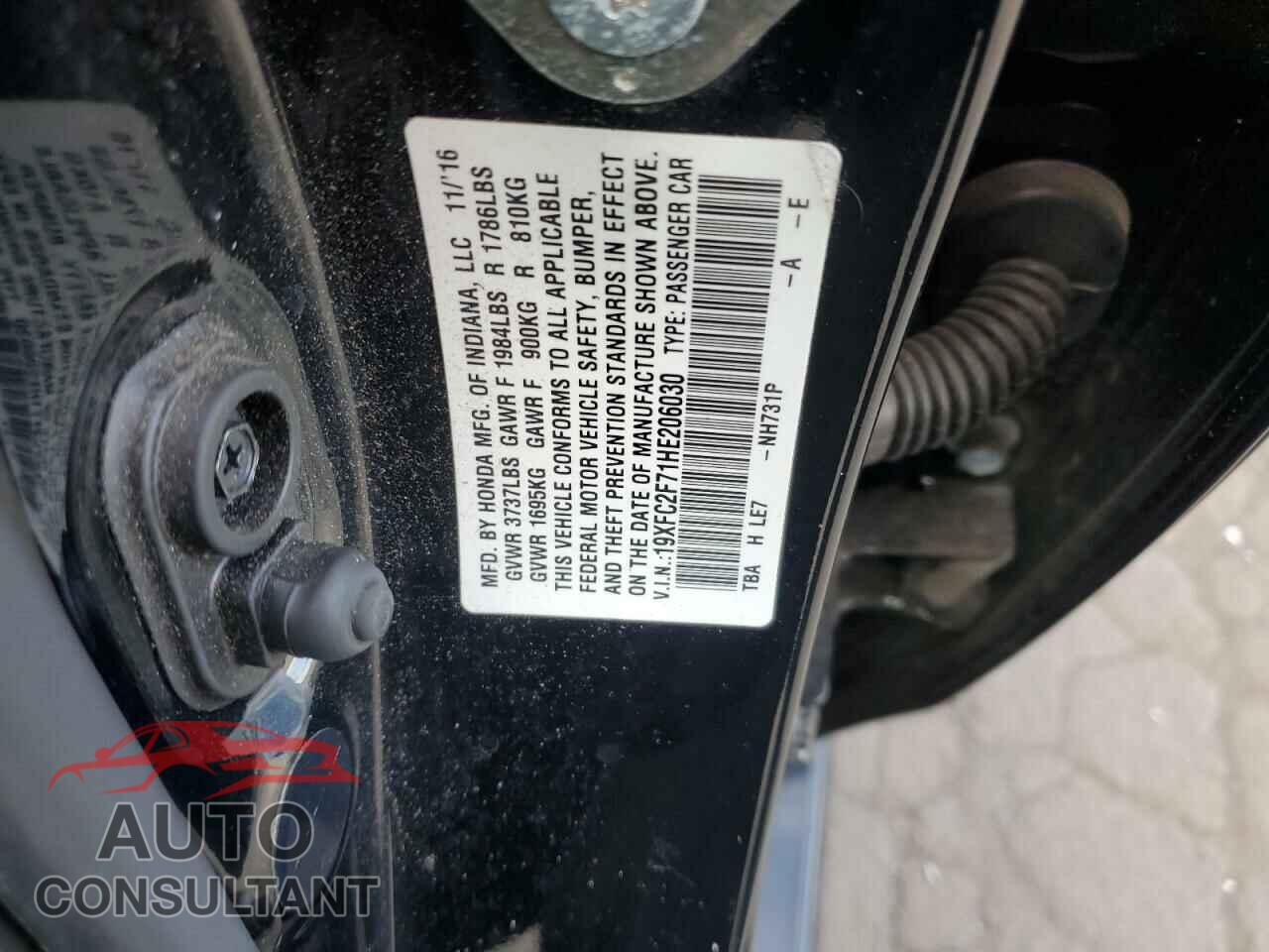 HONDA CIVIC 2017 - 19XFC2F71HE206030
