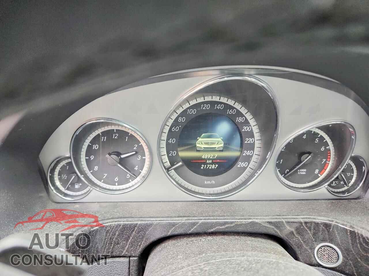 MERCEDES-BENZ E-CLASS 2013 - WDDHF8BBXDA683099