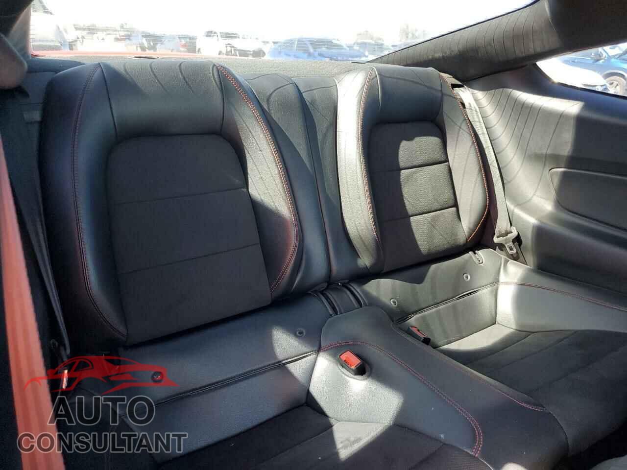 FORD MUSTANG 2019 - 1FA6P8CF3K5166982