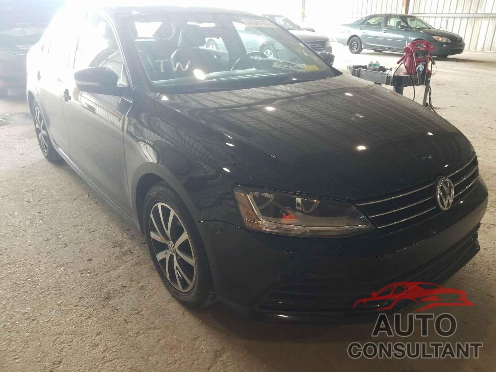VOLKSWAGEN JETTA 2017 - 3VWDB7AJ9HM284021