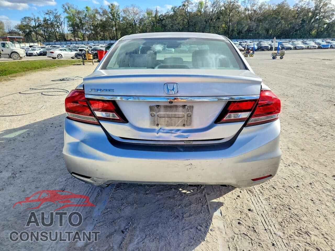 HONDA CIVIC 2013 - 19XFB2F56DE090402