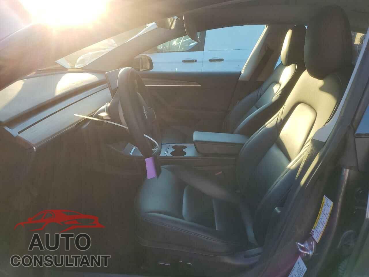 TESLA MODEL 3 2021 - 5YJ3E1EA4MF996612