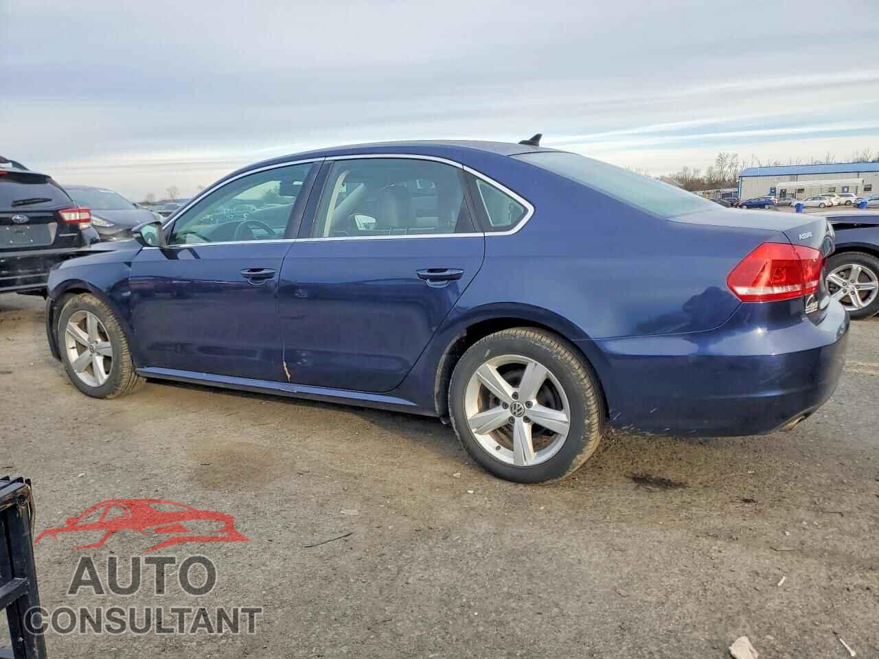 VOLKSWAGEN PASSAT 2012 - 1VWBN7A32CC011299