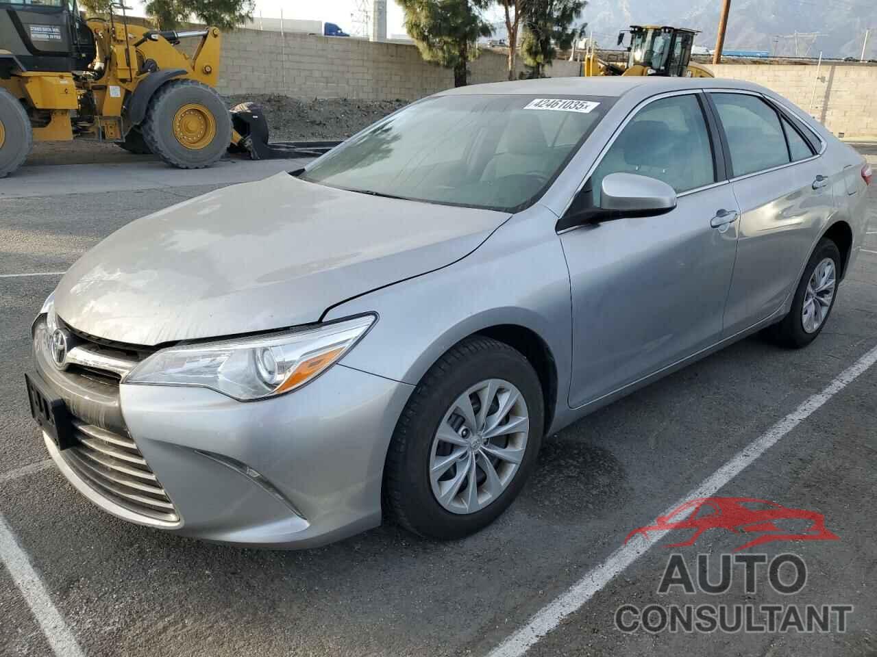 TOYOTA CAMRY 2016 - 4T4BF1FK8GR520439