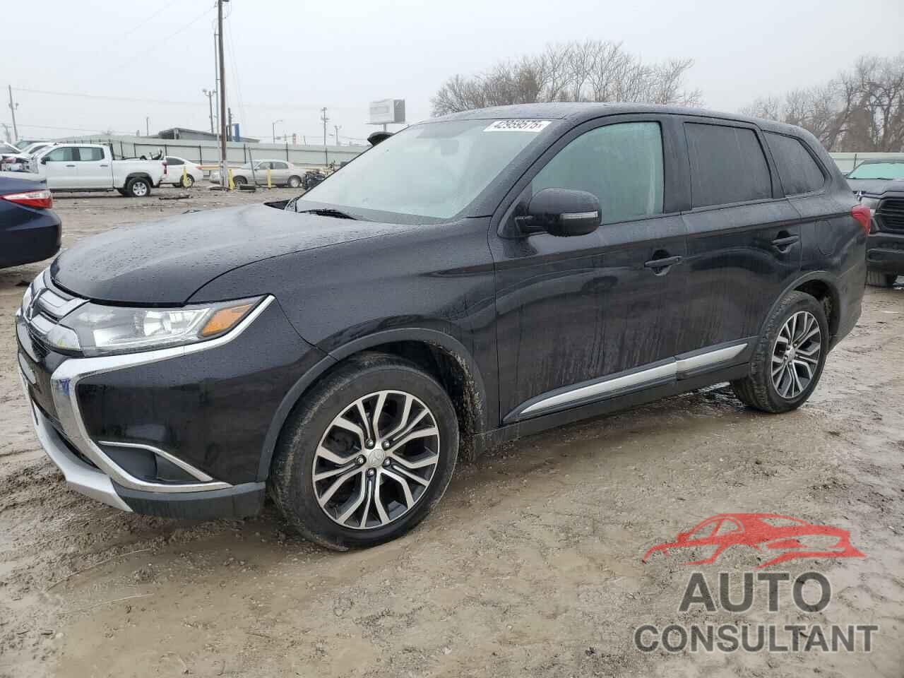 MITSUBISHI OUTLANDER 2018 - JA4AD3A31JZ015780