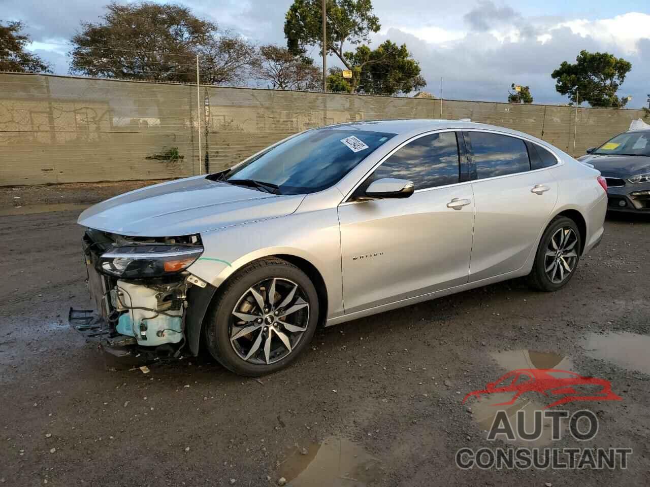 CHEVROLET MALIBU 2018 - 1G1ZD5ST6JF194685