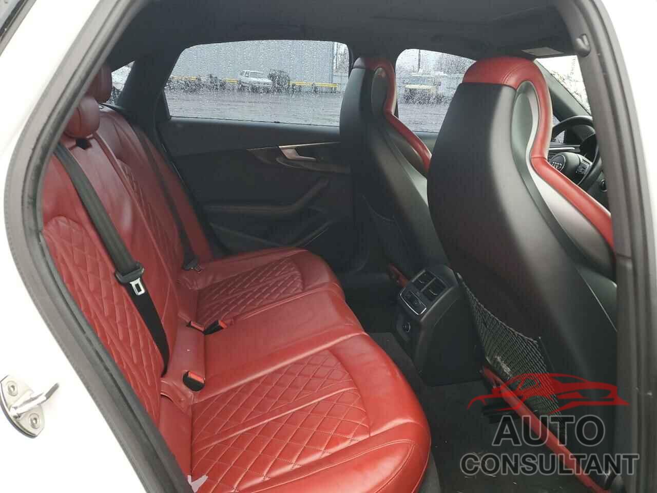 AUDI S4/RS4 2018 - WAUB4AF49JA002402